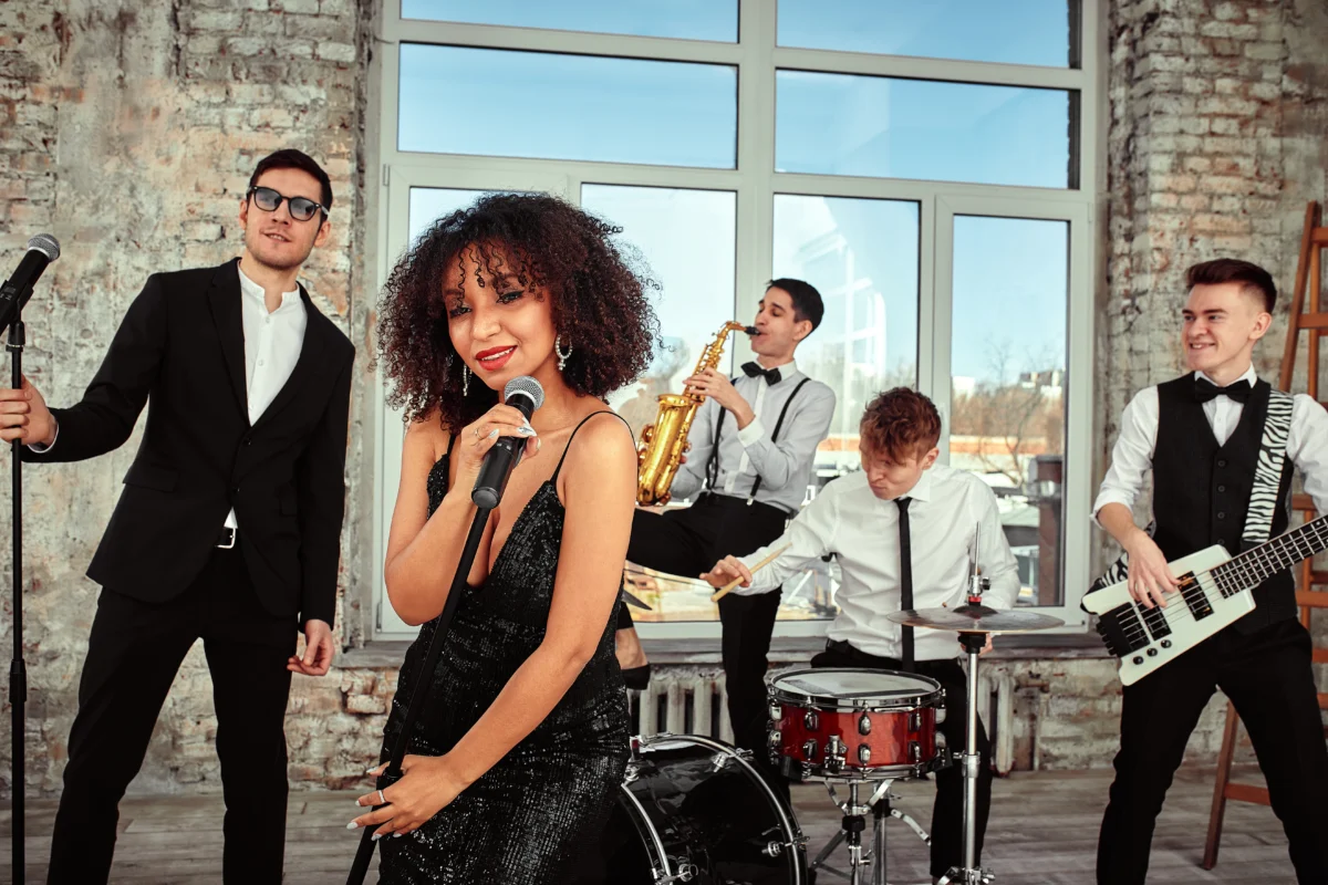 Live Band playing during Cocktail Hour - Live Music Edmonton - Talent Productions